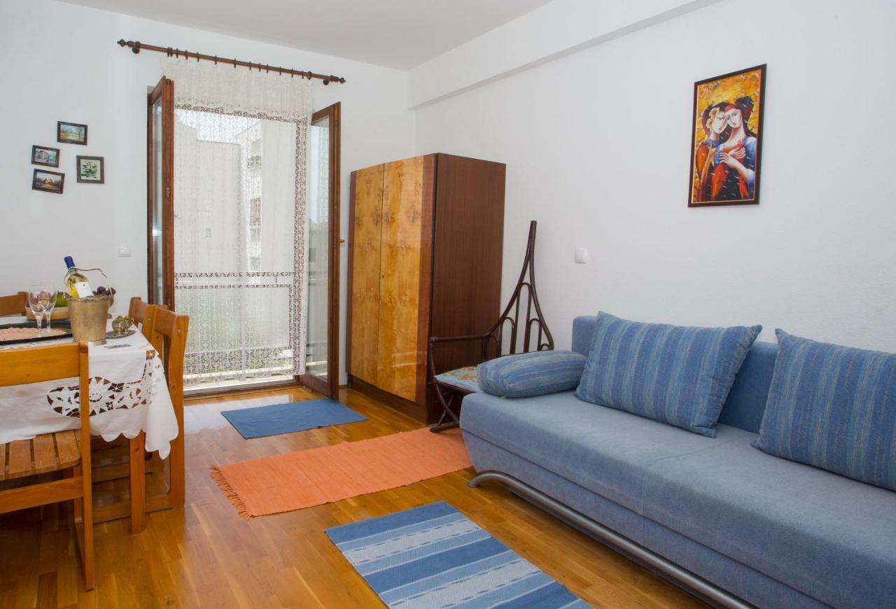 Apartments Mihic มาคาร์สกา ภายนอก รูปภาพ
