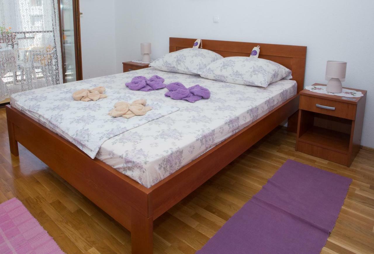 Apartments Mihic มาคาร์สกา ภายนอก รูปภาพ